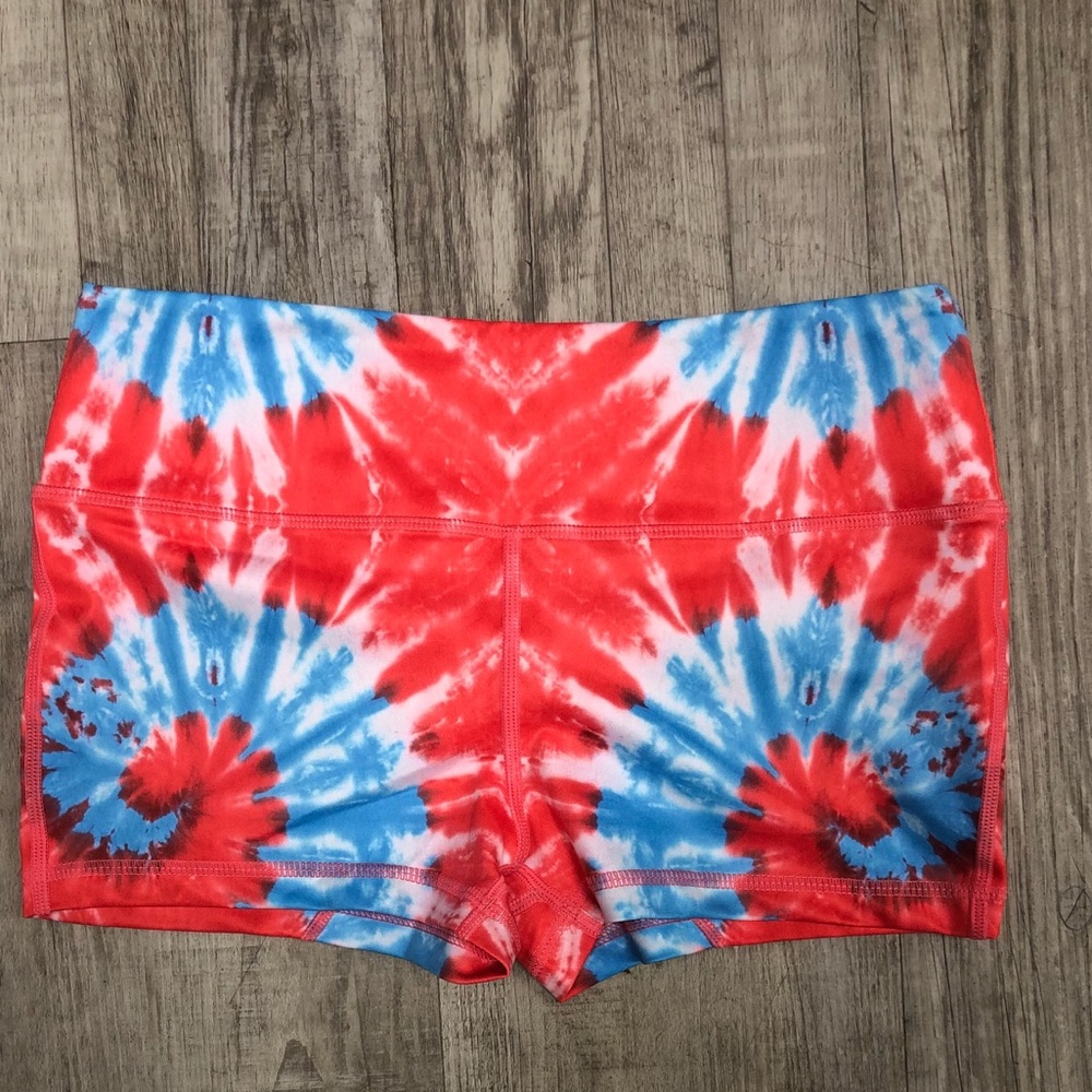 Crops and clean shorts